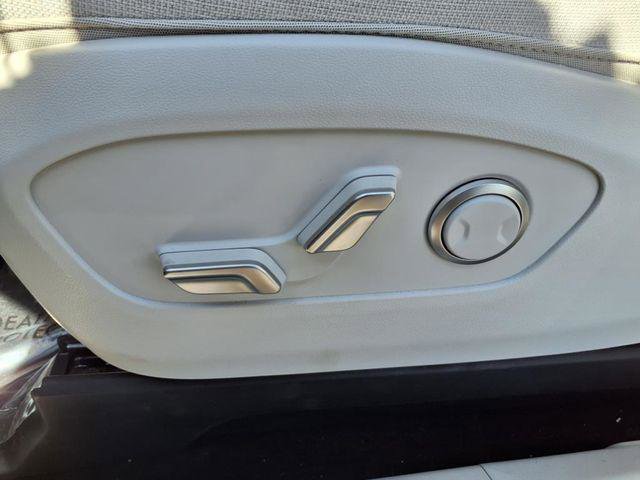 New 2026 Hyundai Ioniq 9 SE image 10