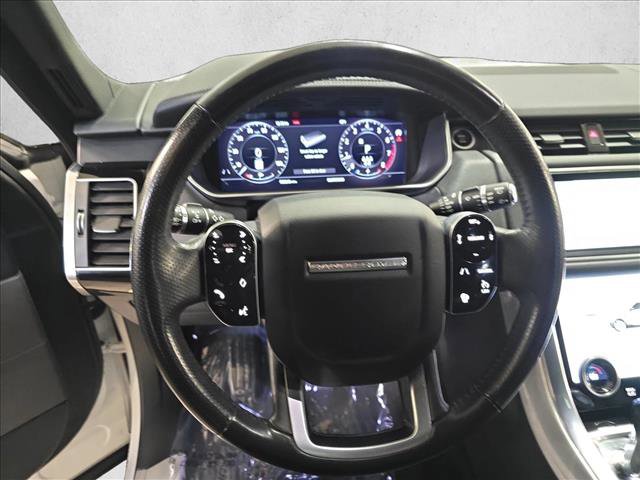 Used 2020 Land Rover Range Rover Sport HSE image 18