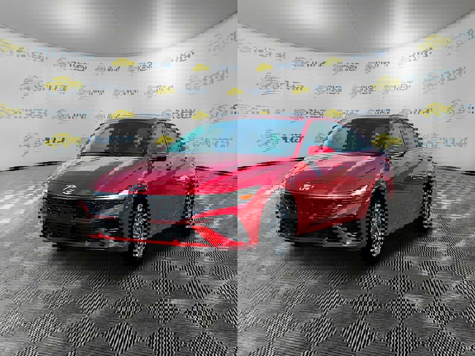 Used 2025 Hyundai Elantra Limited image 2