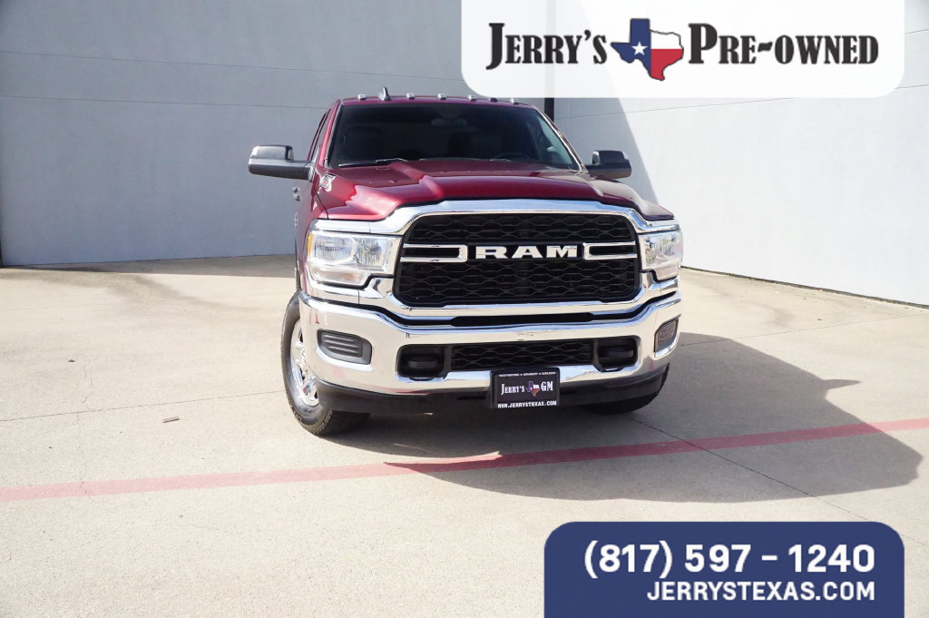 Used 2022 RAM 3500 Tradesman w/ Chrome Appearance Group AWD/4WD image 7