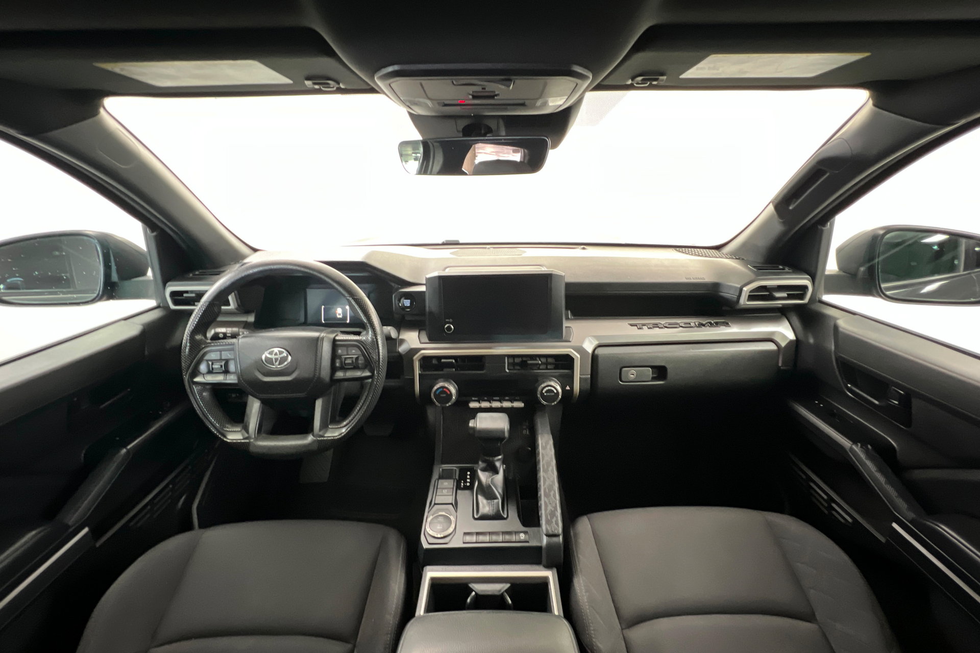 Used 2024 Toyota Tacoma SR5 image 10