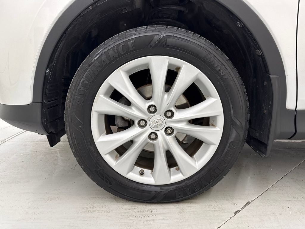 Used 2015 Toyota RAV4 Limited w/ Technology Package image 9