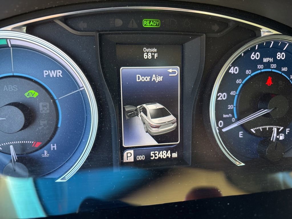 Used 2017 Toyota Camry XLE w/ Moonroof Package FWD image 20