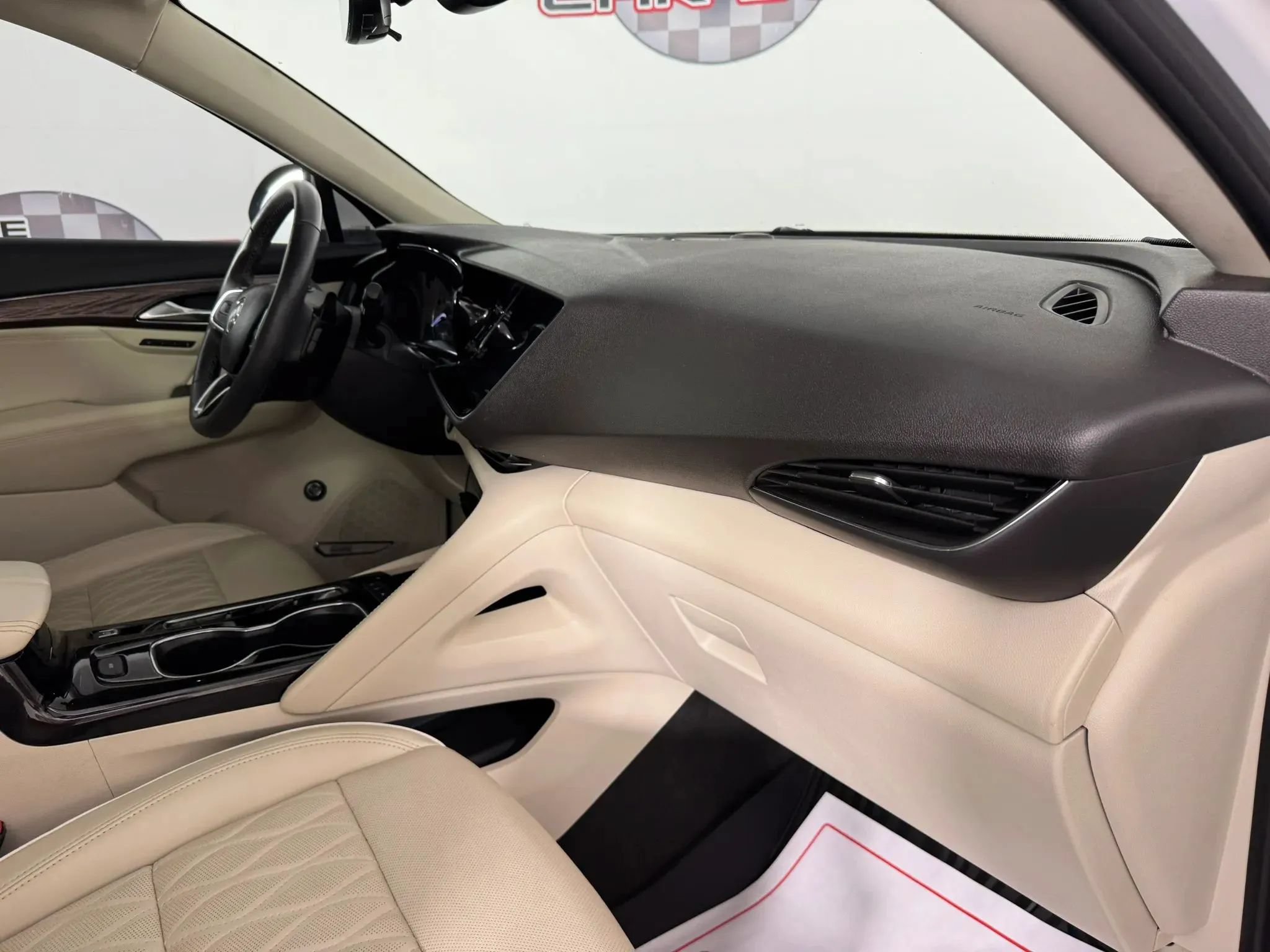 Used 2023 Buick Envision Avenir AWD/4WD image 12