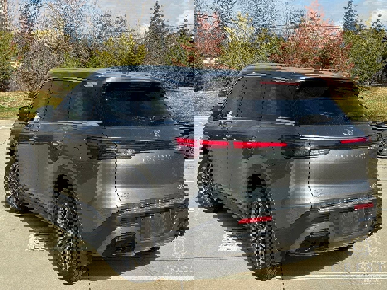 Used 2023 INFINITI QX60 Luxe w/ Cargo Package image 3