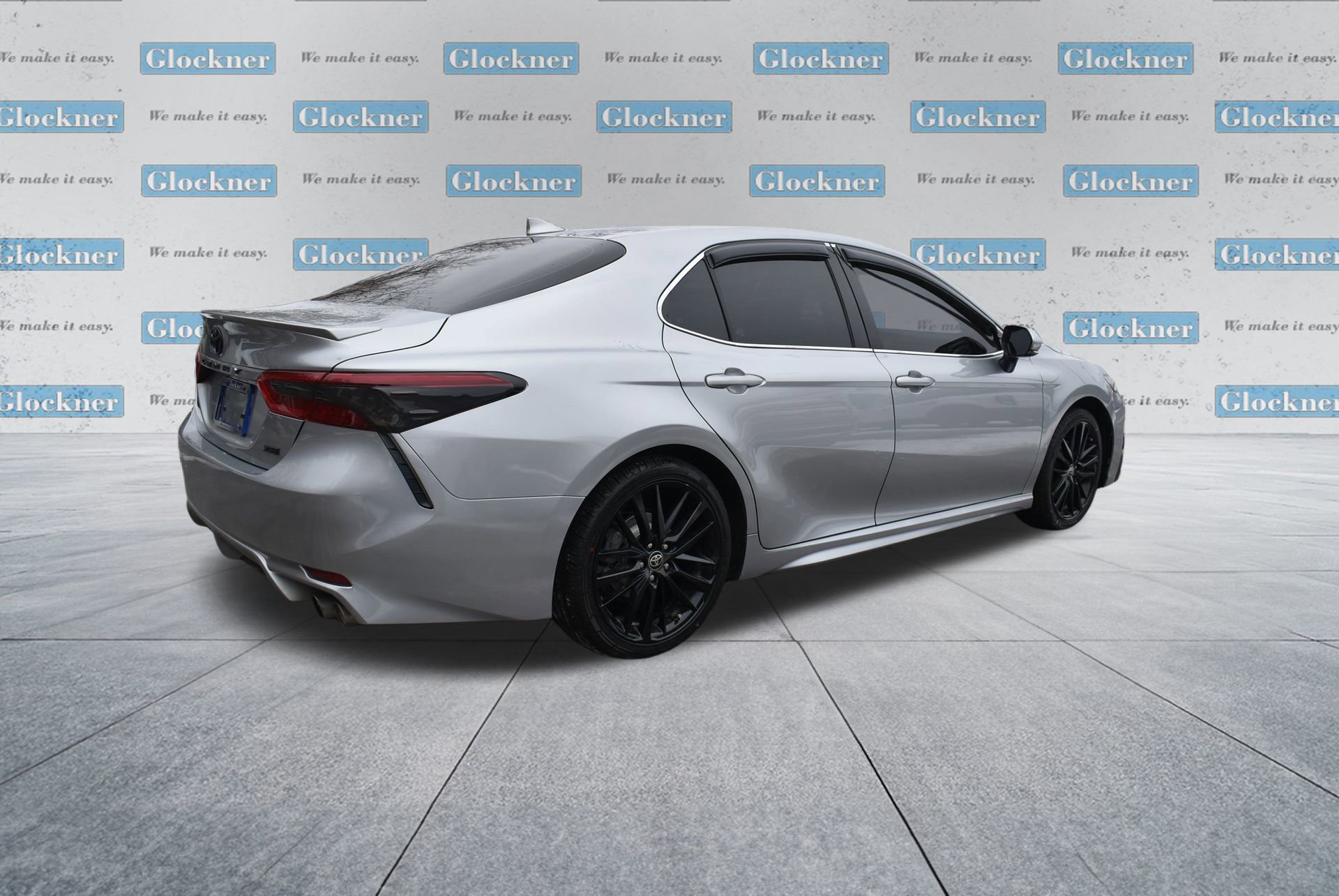 Used 2024 Toyota Camry XSE image 4