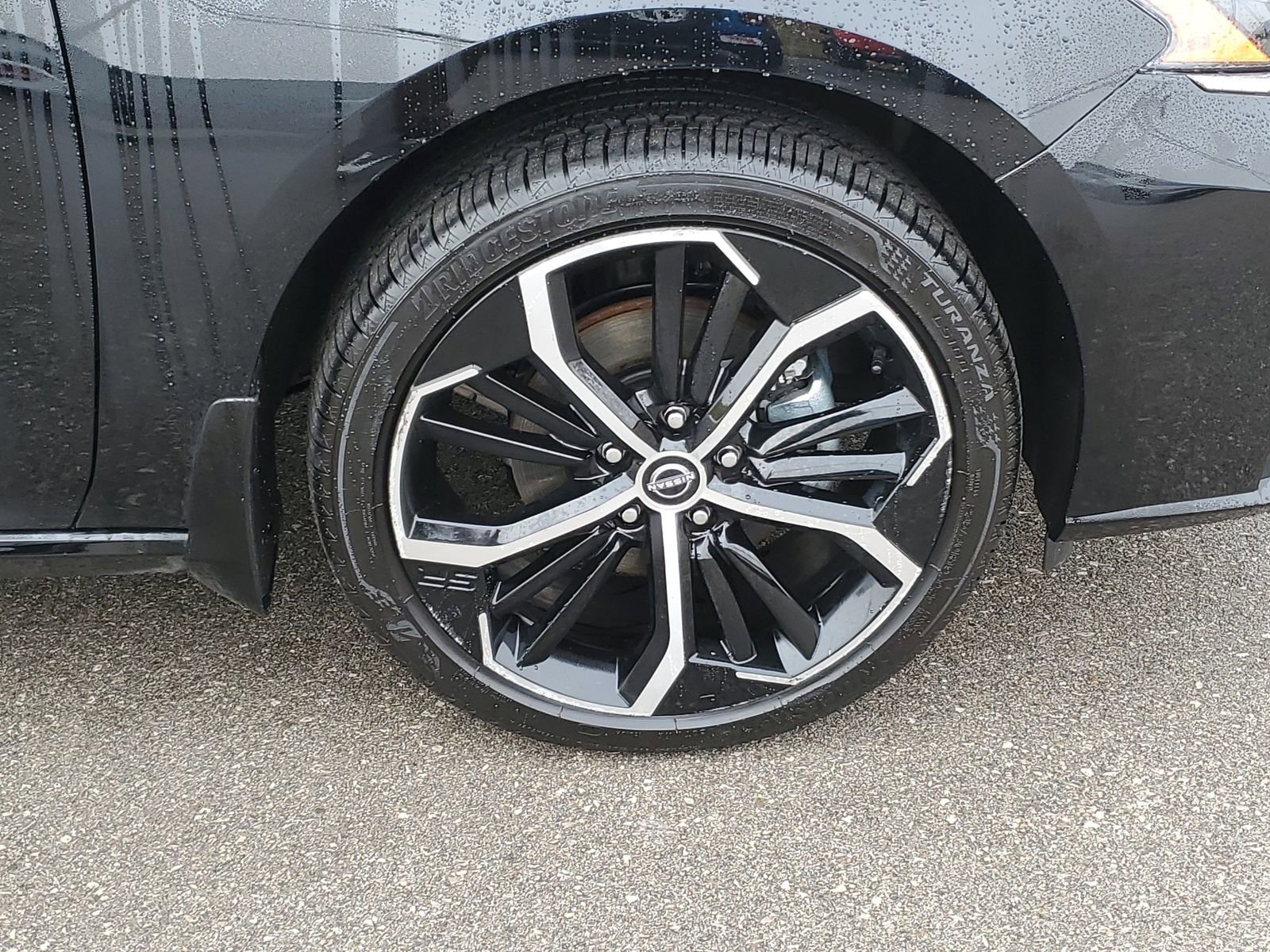 Used 2025 Nissan Altima 2.5 SR w/ SR Premium Package image 6