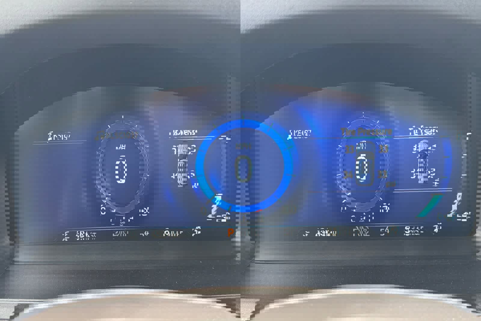 Certified 2022 Ford Explorer Platinum w/ Equipment Group 601A image 26