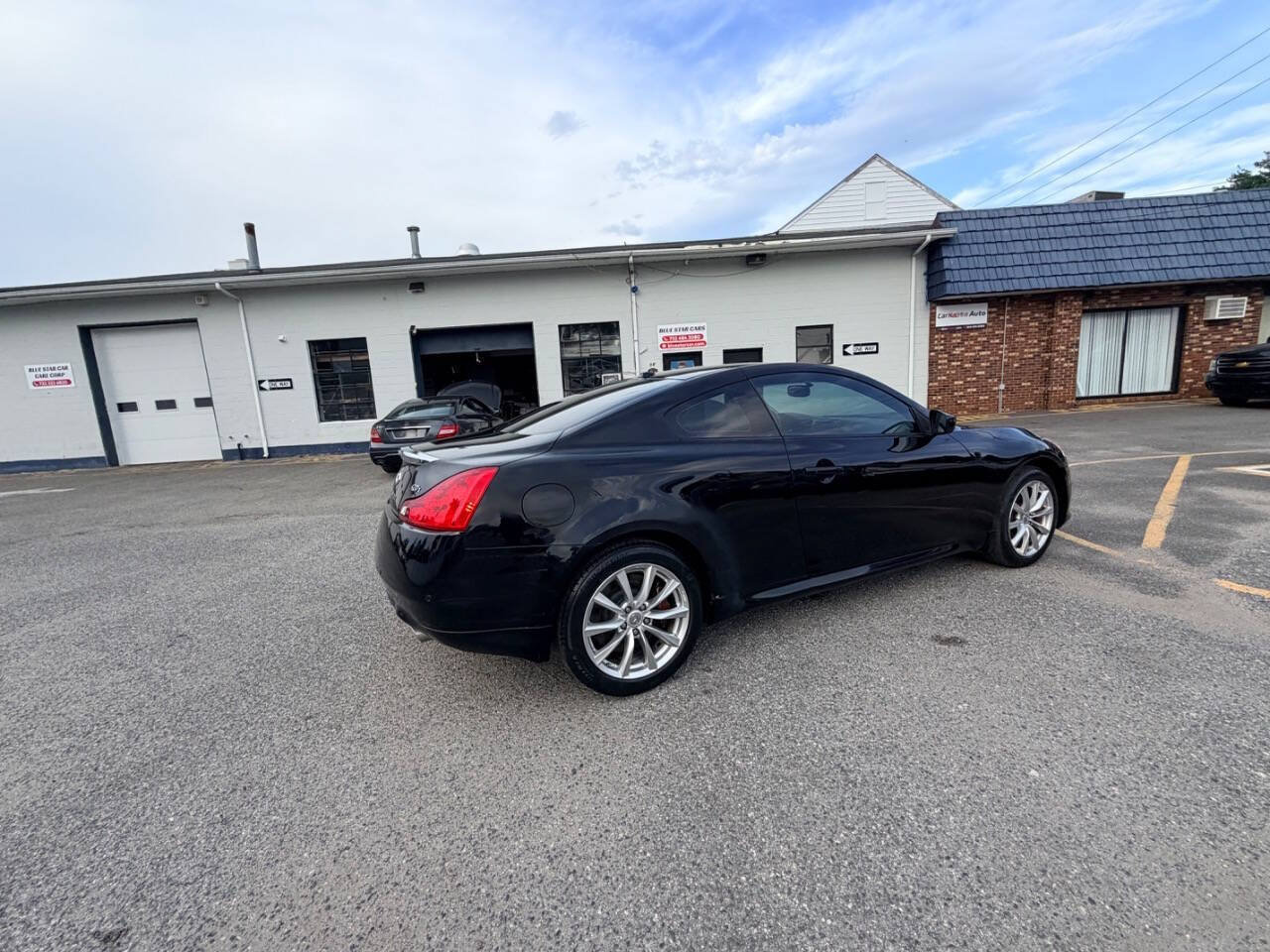 Used 2011 INFINITI G37 x Coupe w/ Premium Pkg AWD/4WD image 24