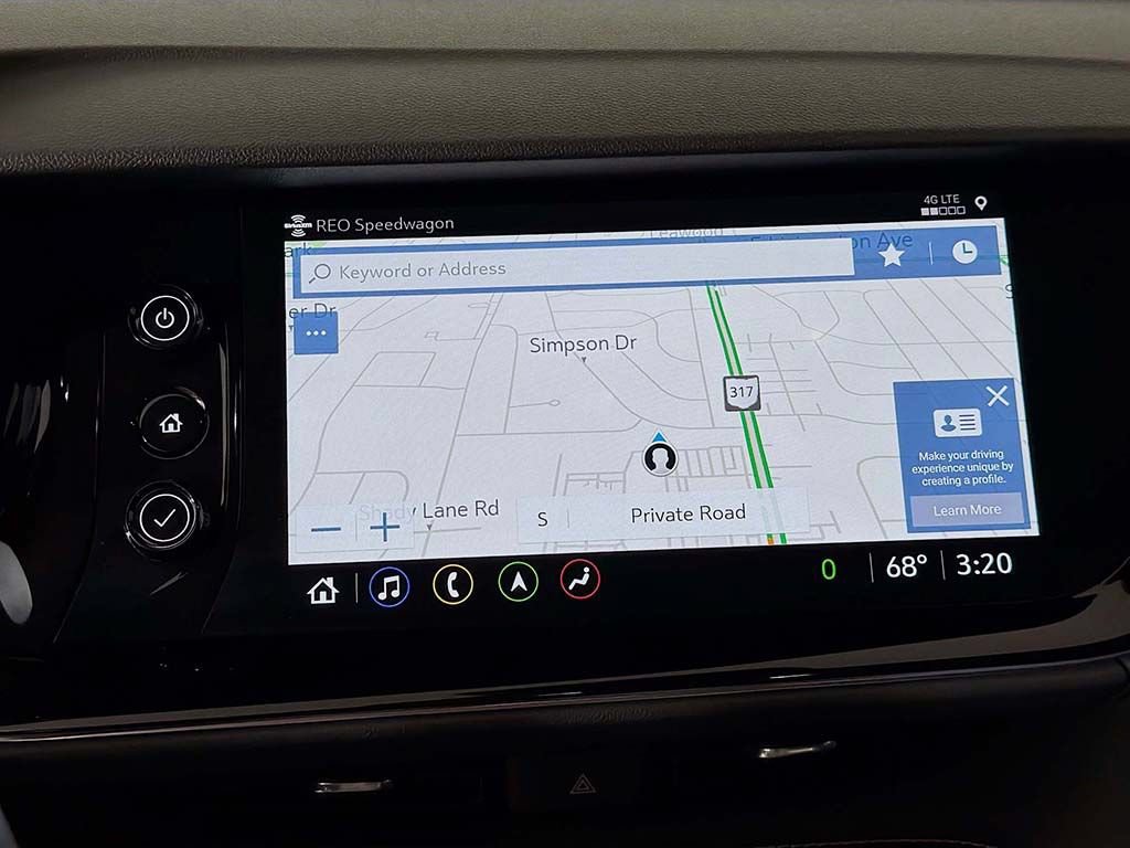 Used 2023 Buick Envision Avenir AWD/4WD image 39