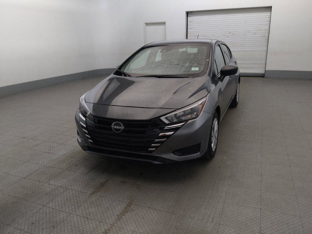 Used 2025 Nissan Versa S FWD image 15