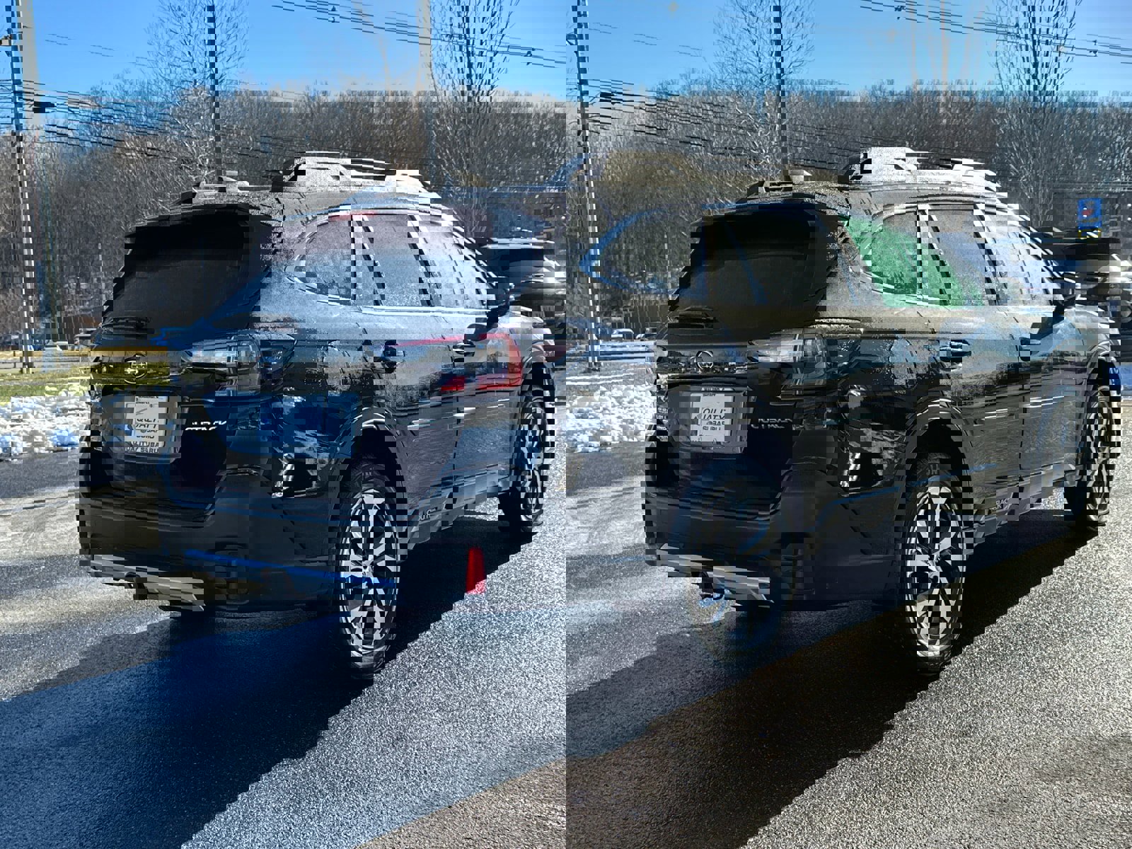 Used 2021 Subaru Outback Limited image 4