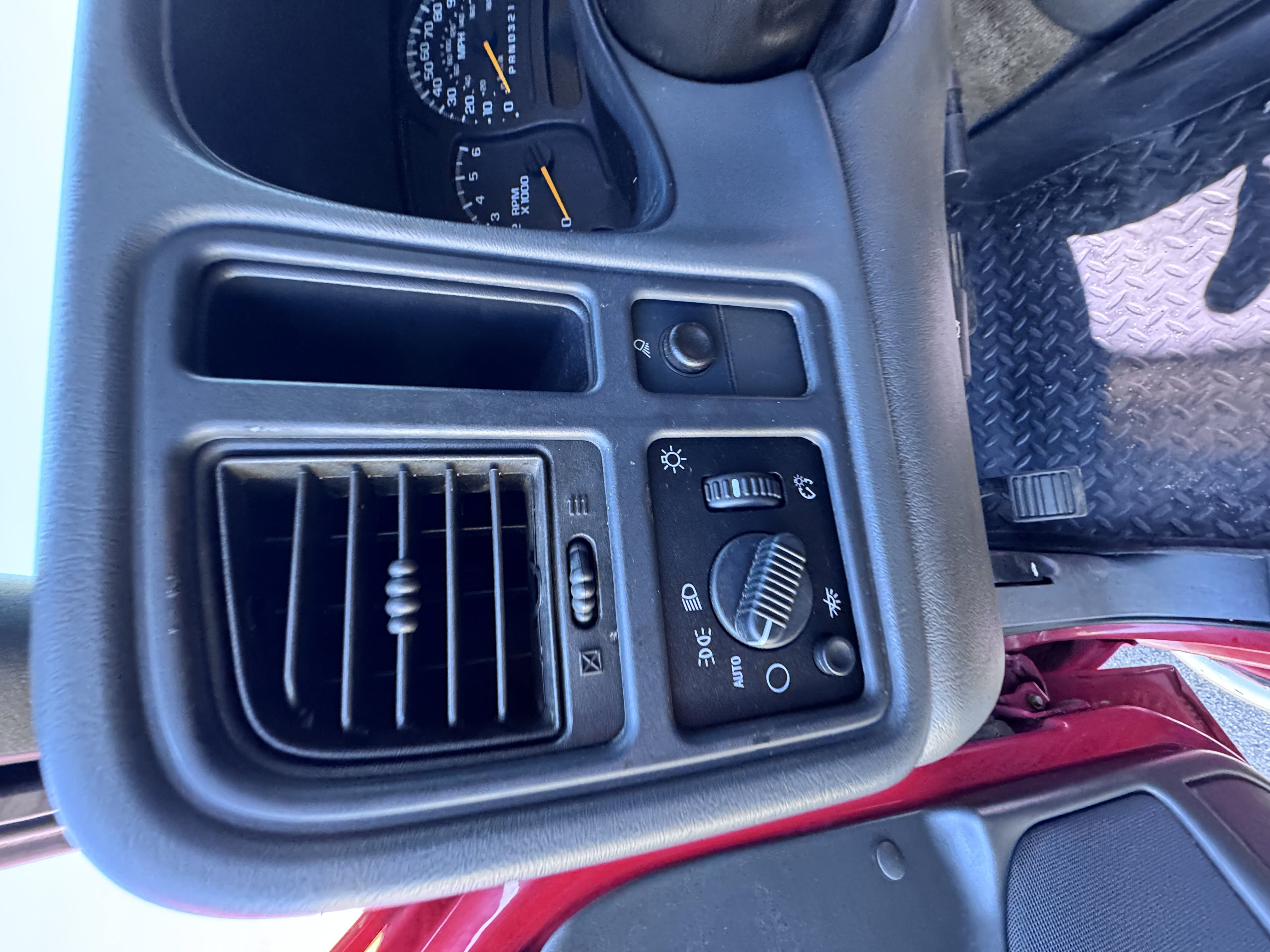 Used 2007 Chevrolet Silverado 1500 LS w/ Chrome Exterior Package AWD/4WD image 16