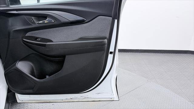 Used 2023 Chevrolet TrailBlazer LS AWD/4WD image 19
