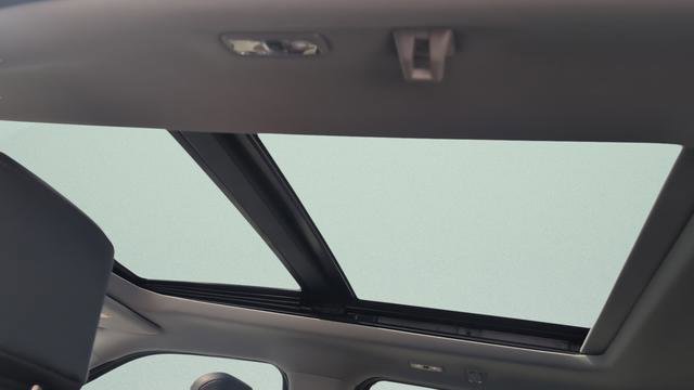 Used 2024 Ford F250 Lariat w/ Sport Appearance Package image 22