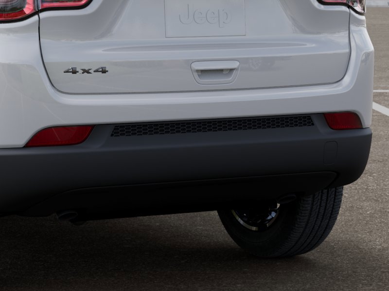 New 2026 Jeep Compass Latitude image 13