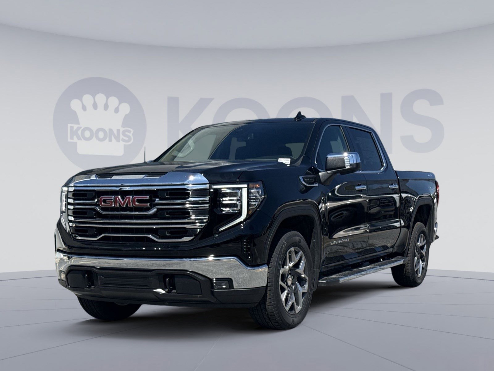 New 2026 GMC Sierra 1500 SLT image 1