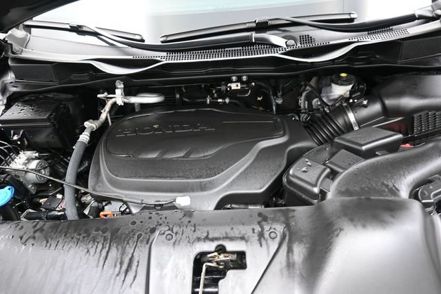 Used 2025 Honda Odyssey Sport-L image 31