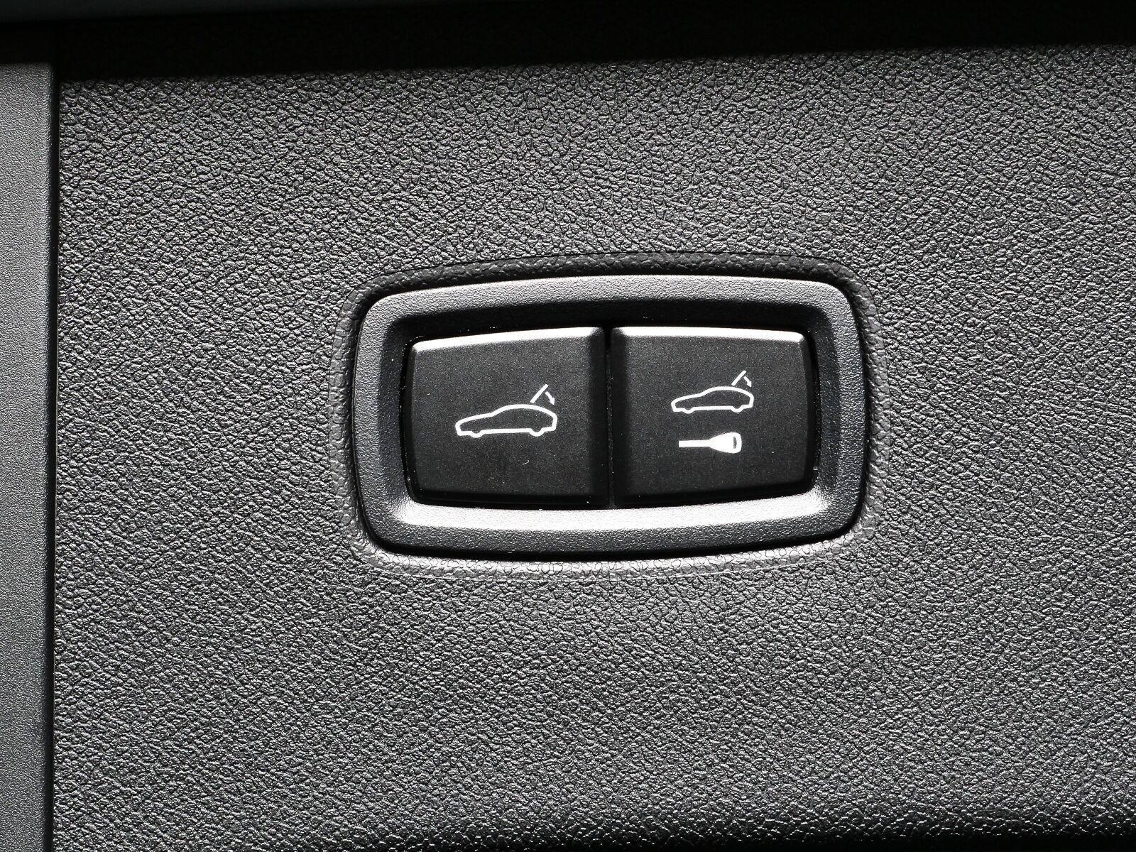 New 2026 Porsche Cayenne AWD/4WD image 31