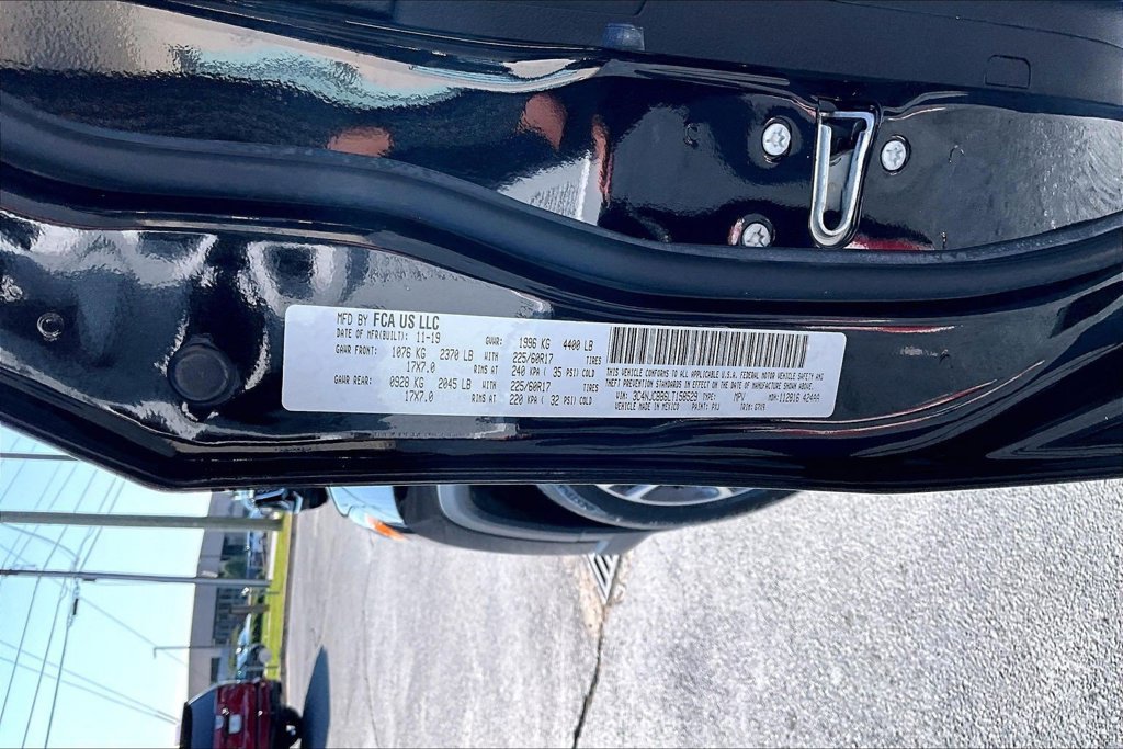 Used 2020 Jeep Compass Latitude FWD image 19