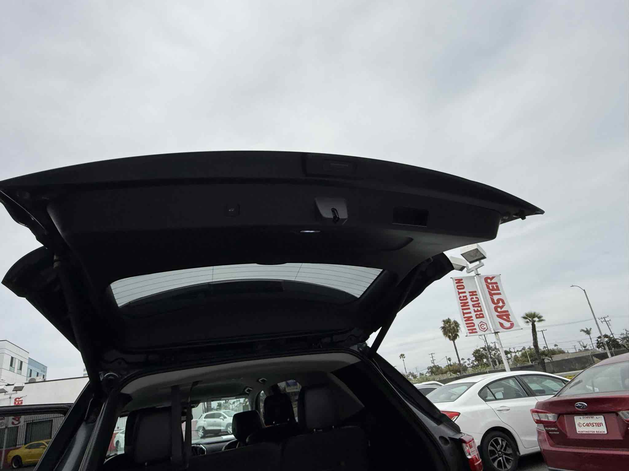 Used 2018 Chevrolet Traverse LT image 56