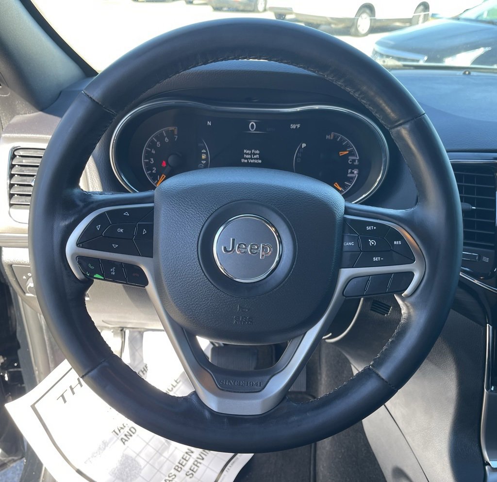 Used 2021 Jeep Grand Cherokee Laredo X image 21