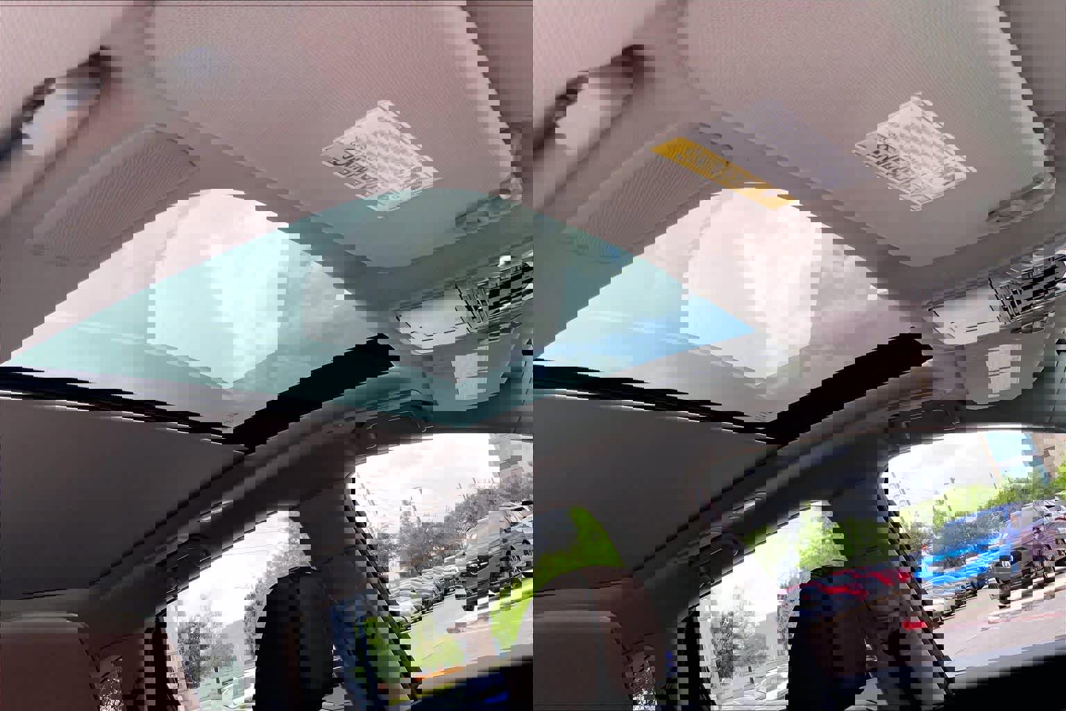 Used 2025 Acura RDX SH-AWD w/ Advance Package image 14