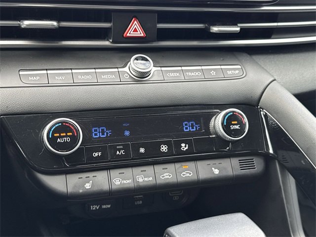 Used 2023 Hyundai Elantra SEL w/ Convenience Package image 20