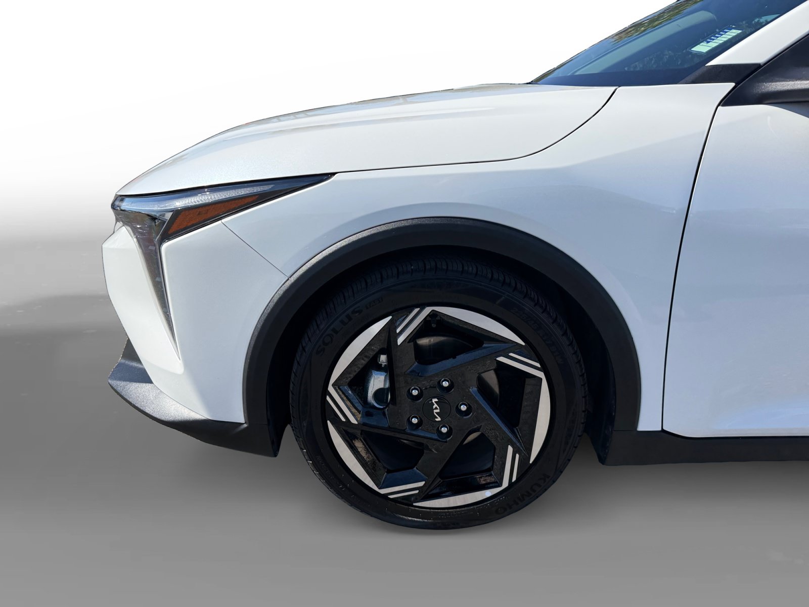 Certified 2025 Kia K4 EX FWD image 9