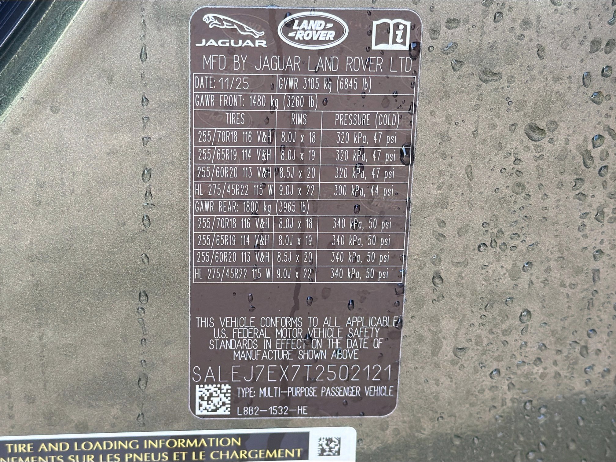 New 2026 Land Rover Defender 110 S image 43