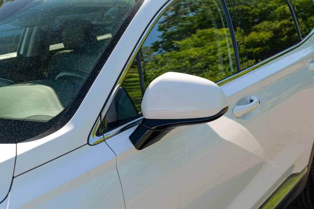 Used 2019 Hyundai Santa Fe SEL AWD/4WD image 3