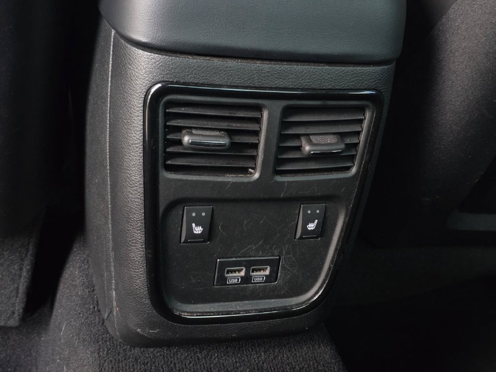 Used 2022 Dodge Charger R/T w/ Plus Group RWD image 32