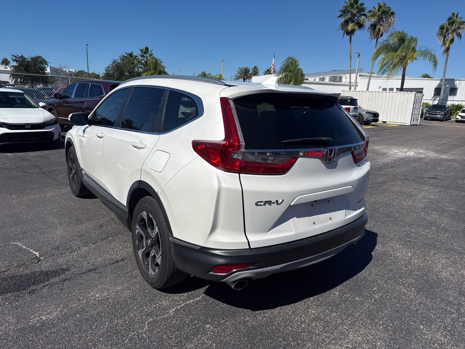 Used 2018 Honda CR-V Touring image 5