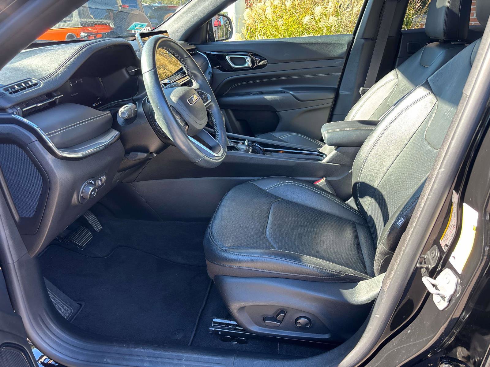 Used 2022 Jeep Compass High Altitude image 8