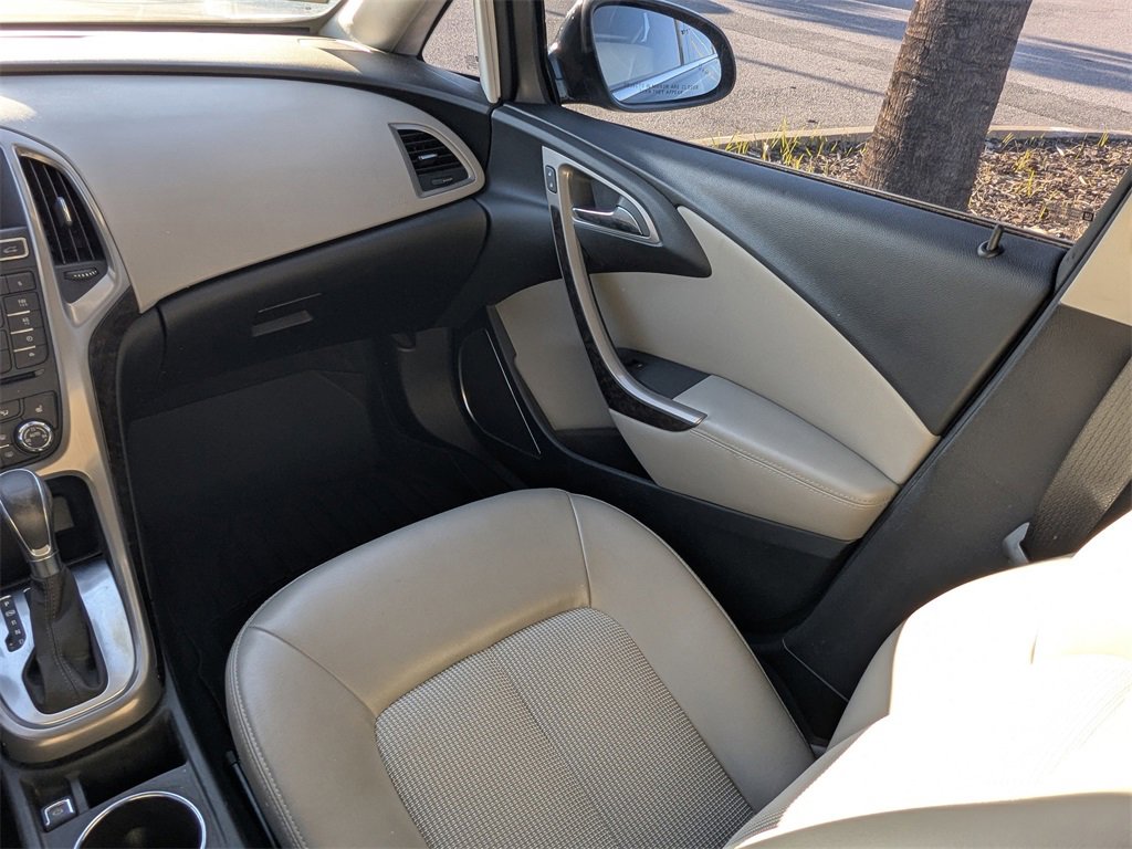 Used 2014 Buick Verano Convenience image 16