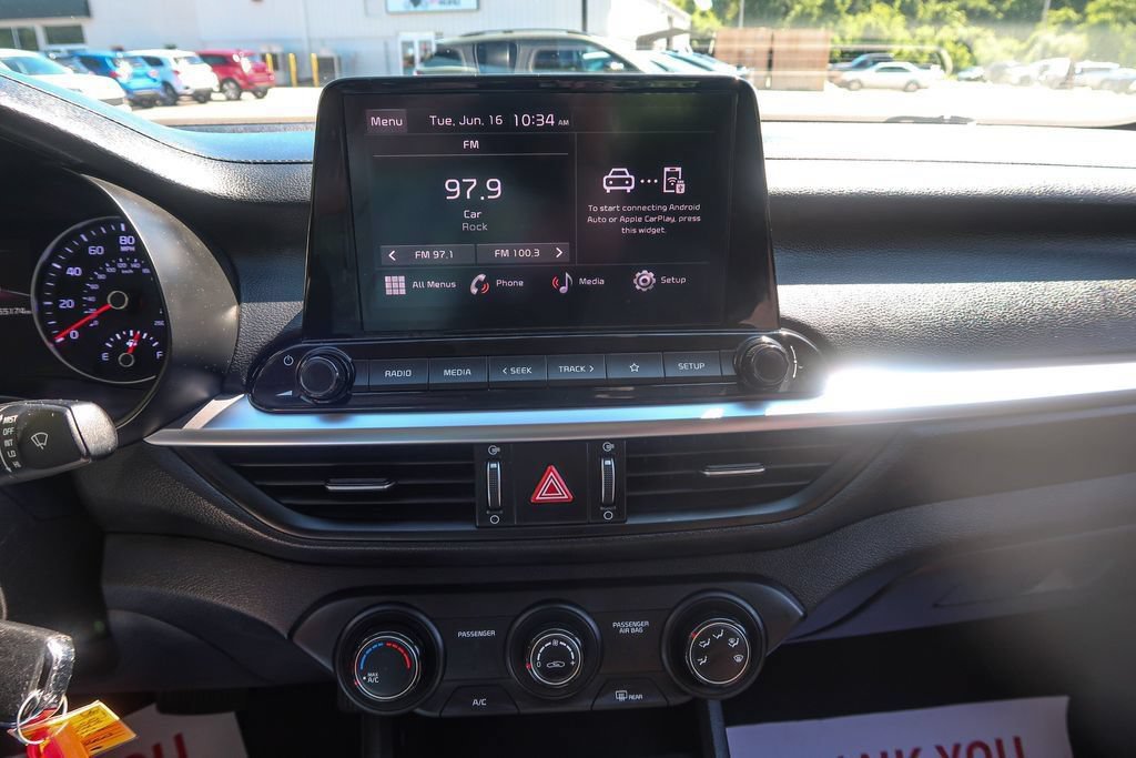 Used 2023 Kia Forte LXS FWD image 32