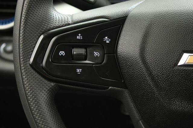 Certified 2025 Chevrolet Trax LS FWD image 14