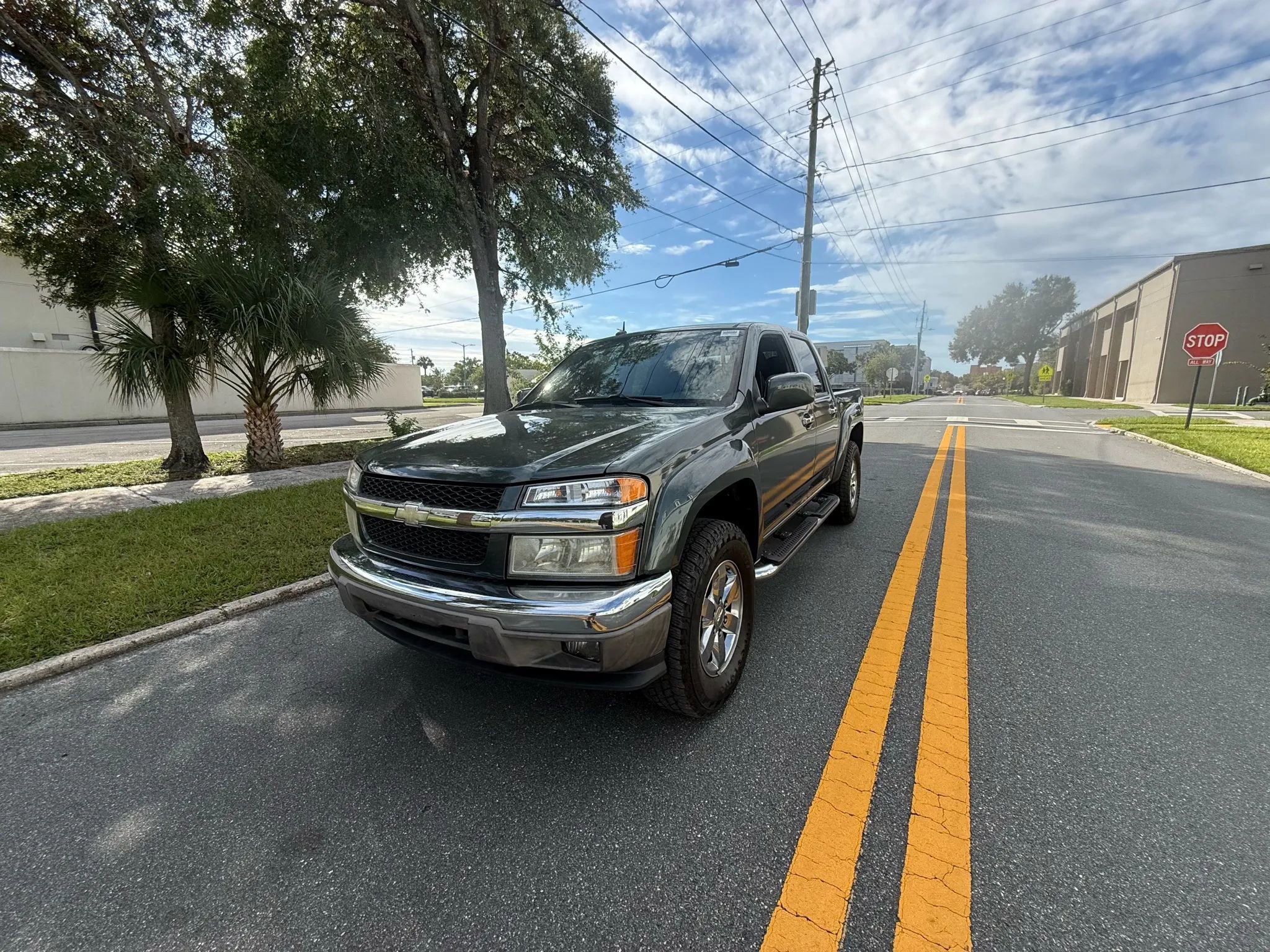 Used 2011 Chevrolet Colorado LT image 2