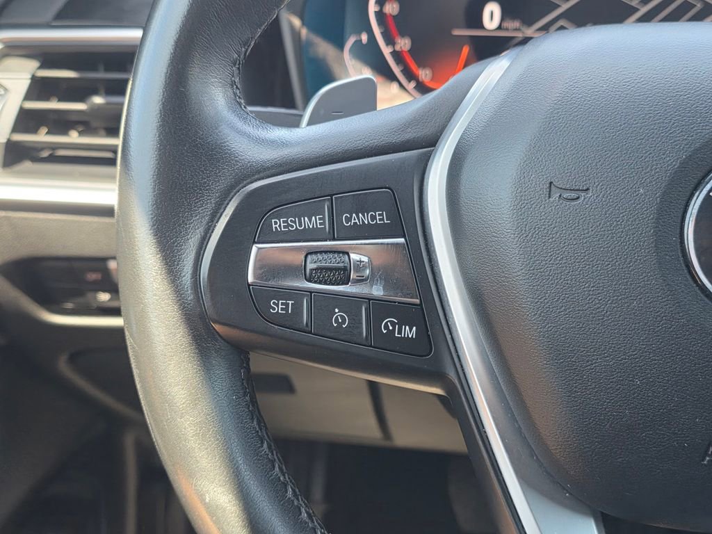 Used 2020 BMW 330i Sedan w/ Driving Assistance Package RWD image 32