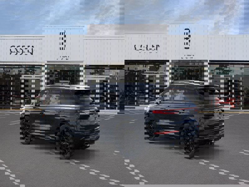 New 2025 Lincoln Corsair Reserve w/ Jet Appearance Package image 4