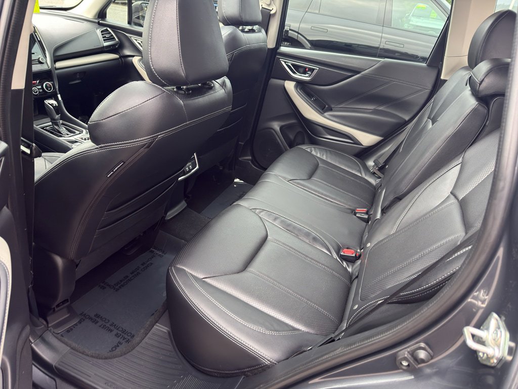 Used 2022 Subaru Forester Limited AWD/4WD image 18