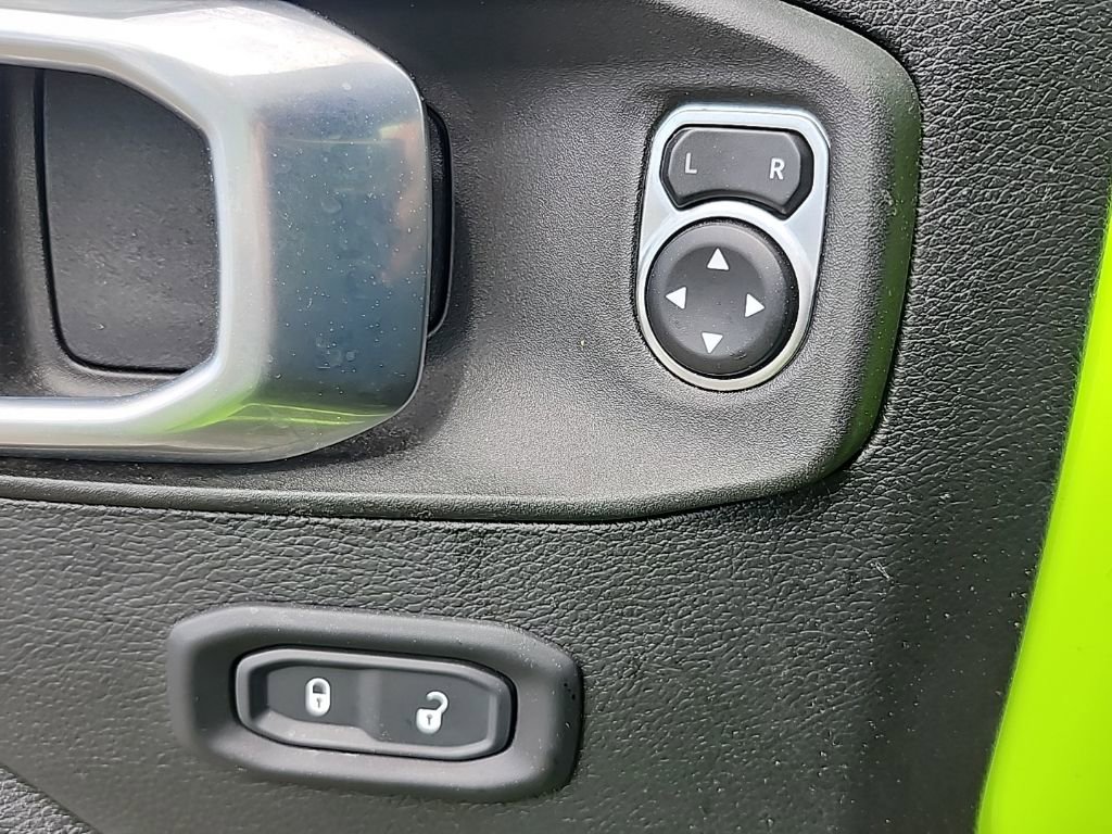 Certified 2021 Jeep Gladiator Rubicon AWD/4WD image 32