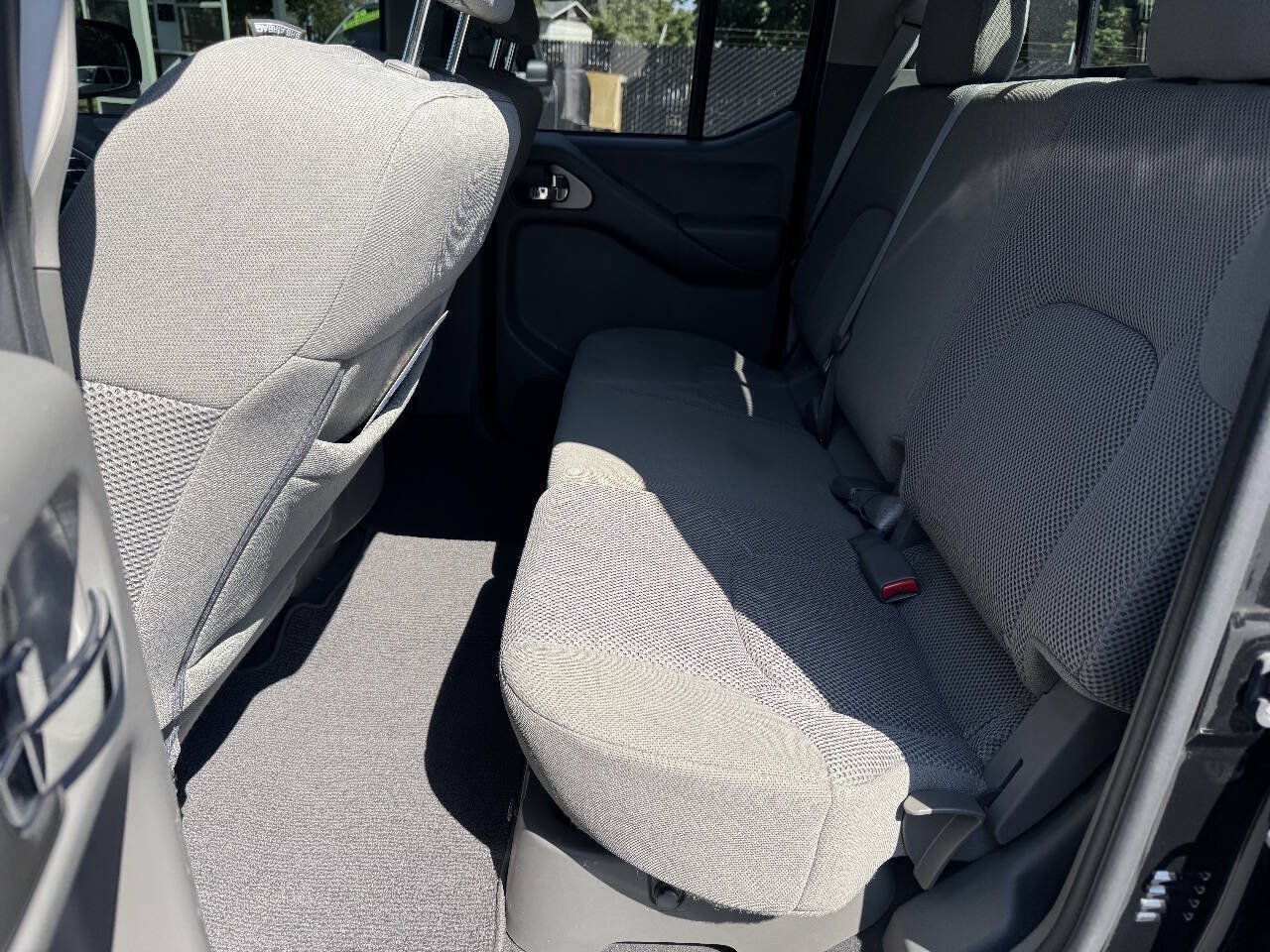 Used 2019 Nissan Frontier SV w/ Value Truck Package AWD/4WD image 10