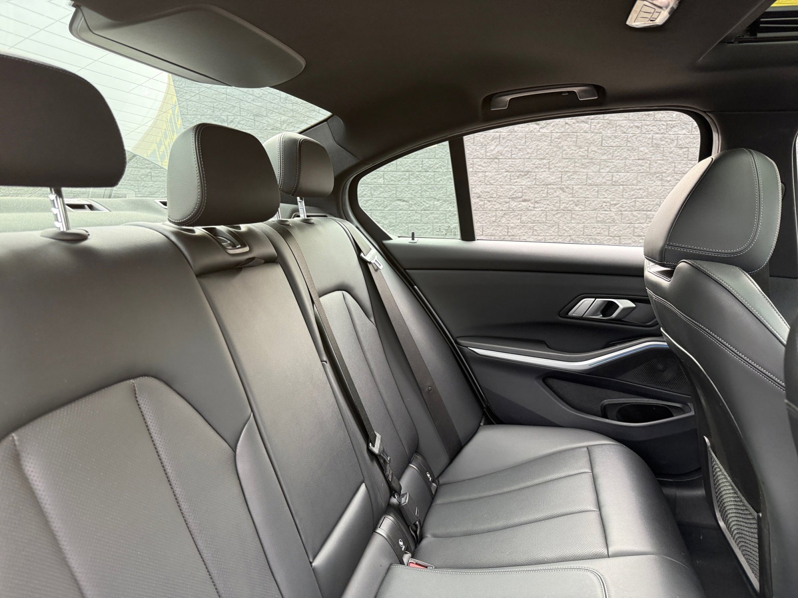 Used 2023 BMW 330e w/ Premium Package image 18