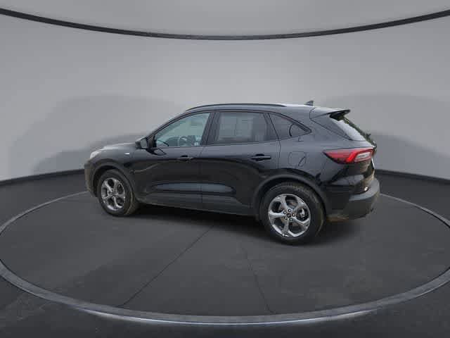 Used 2025 Ford Escape ST-Line FWD image 6