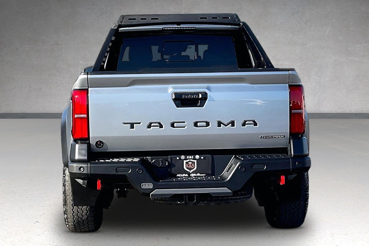 Used 2024 Toyota Tacoma 4x4 Double Cab Hybrid image 4