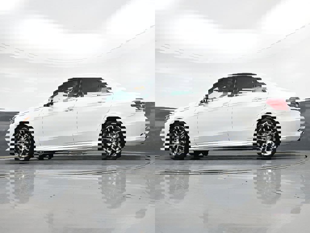 Used 2015 Mercedes-Benz E 350 Sedan image 34