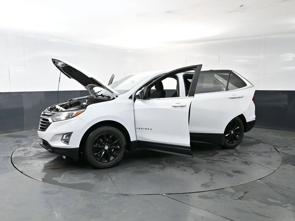 Used 2020 Chevrolet Equinox LT w/ Driver Convenience Package FWD image 18