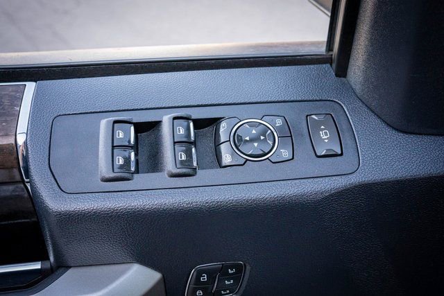 Used 2022 Ford F250 Lariat w/ Lariat Ultimate Package image 15