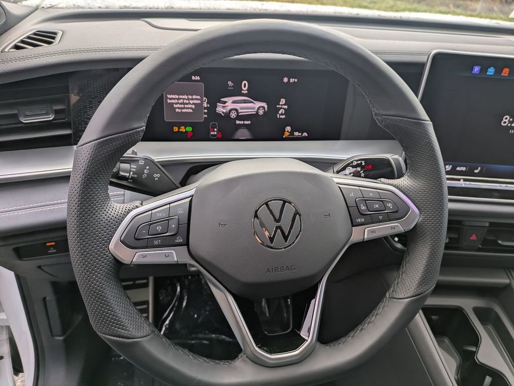 New 2026 Volkswagen Tiguan SE R-Line image 17